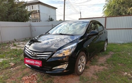 Hyundai Solaris II рестайлинг, 2016 год, 1 110 000 рублей, 2 фотография