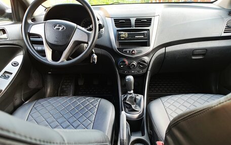 Hyundai Solaris II рестайлинг, 2016 год, 1 110 000 рублей, 21 фотография