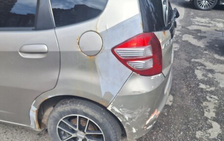 Honda Fit III, 2010 год, 333 000 рублей, 16 фотография