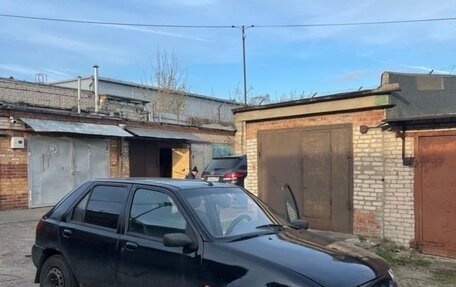 Ford Fiesta, 1998 год, 100 000 рублей, 1 фотография