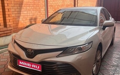 Toyota Camry, 2020 год, 3 000 000 рублей, 1 фотография