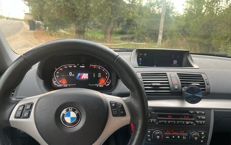 BMW 1 серия, 2006 год, 1 100 000 рублей, 8 фотография
