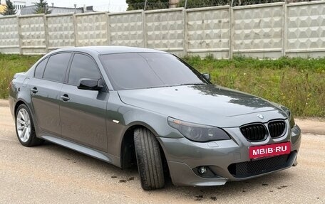 BMW 5 серия, 2005 год, 900 000 рублей, 7 фотография