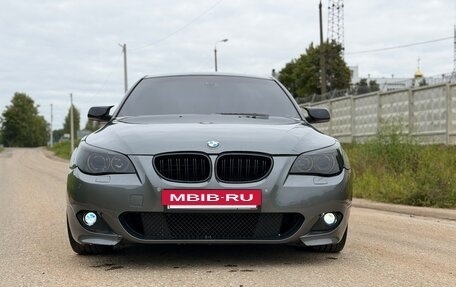 BMW 5 серия, 2005 год, 900 000 рублей, 5 фотография