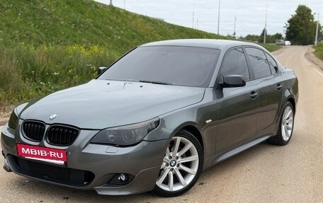 BMW 5 серия, 2005 год, 900 000 рублей, 9 фотография