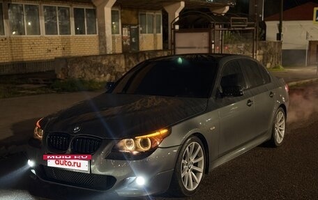 BMW 5 серия, 2005 год, 900 000 рублей, 11 фотография