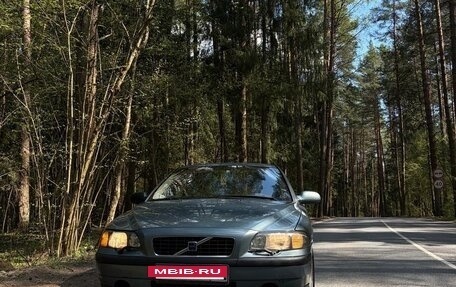 Volvo S60 III, 2001 год, 285 000 рублей, 3 фотография
