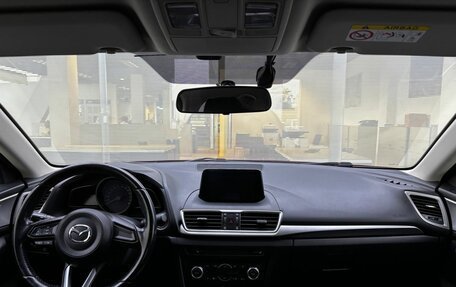 Mazda 3, 2017 год, 1 550 000 рублей, 17 фотография