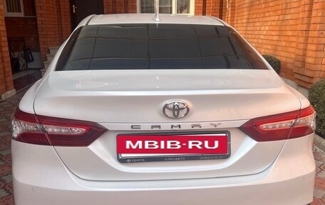 Toyota Camry, 2020 год, 3 000 000 рублей, 5 фотография