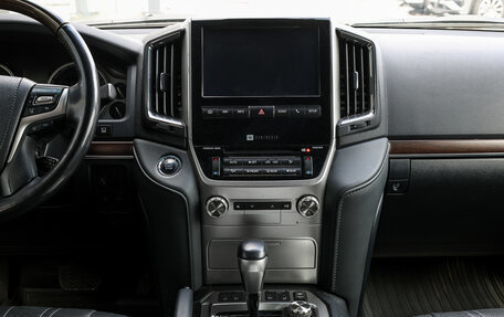 Toyota Land Cruiser 200, 2020 год, 8 149 000 рублей, 15 фотография