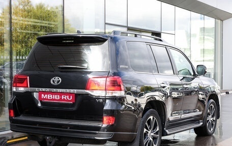 Toyota Land Cruiser 200, 2020 год, 8 149 000 рублей, 5 фотография
