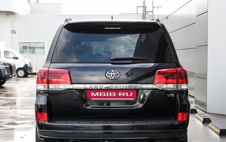 Toyota Land Cruiser 200, 2020 год, 8 149 000 рублей, 6 фотография