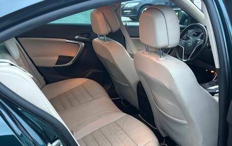 Opel Insignia II рестайлинг, 2013 год, 1 050 000 рублей, 11 фотография
