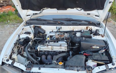 Mitsubishi Carisma I, 2003 год, 95 000 рублей, 9 фотография