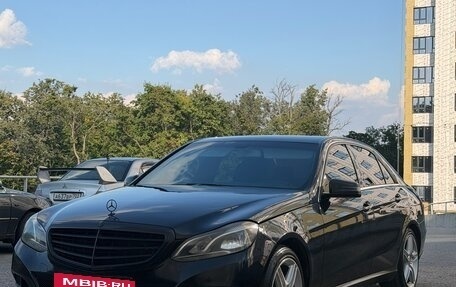 Mercedes-Benz E-Класс, 2015 год, 1 999 000 рублей, 2 фотография