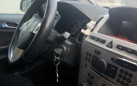Opel Zafira B, 2008 год, 380 000 рублей, 7 фотография