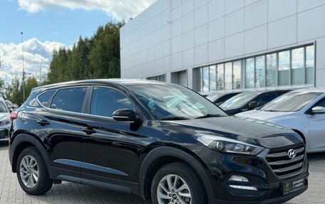 Hyundai Tucson III, 2016 год, 1 970 000 рублей, 2 фотография