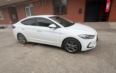 Hyundai Elantra VI рестайлинг, 2018 год, 1 420 000 рублей, 4 фотография