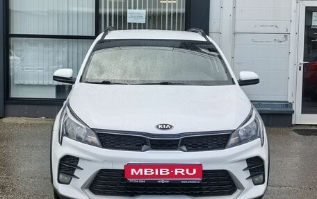 KIA Rio IV, 2021 год, 1 700 000 рублей, 2 фотография