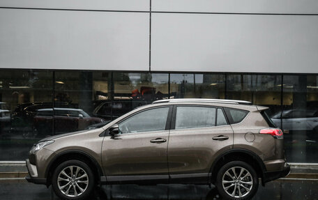 Toyota RAV4, 2017 год, 2 399 000 рублей, 9 фотография