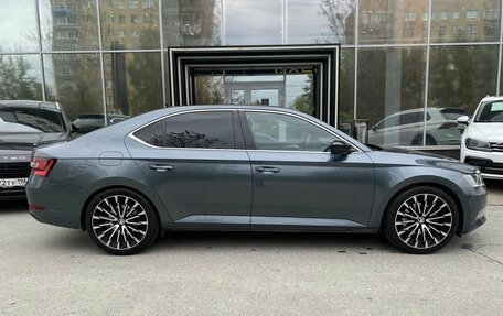 Skoda Superb III рестайлинг, 2018 год, 2 169 000 рублей, 11 фотография