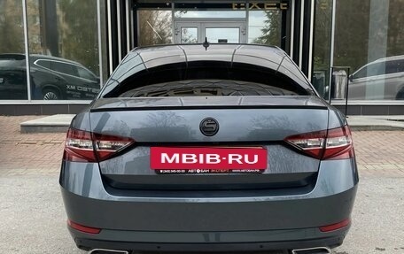 Skoda Superb III рестайлинг, 2018 год, 2 169 000 рублей, 5 фотография