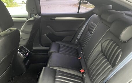 Skoda Superb III рестайлинг, 2018 год, 2 169 000 рублей, 23 фотография