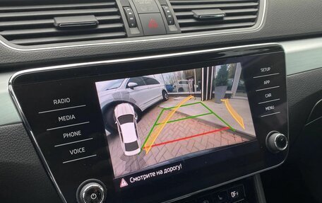 Skoda Superb III рестайлинг, 2018 год, 2 169 000 рублей, 24 фотография