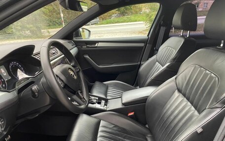 Skoda Superb III рестайлинг, 2018 год, 2 169 000 рублей, 32 фотография