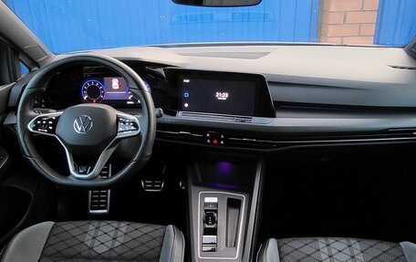 Volkswagen Golf VIII, 2022 год, 3 200 000 рублей, 2 фотография