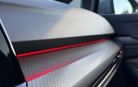 Volkswagen Golf VIII, 2022 год, 3 200 000 рублей, 13 фотография