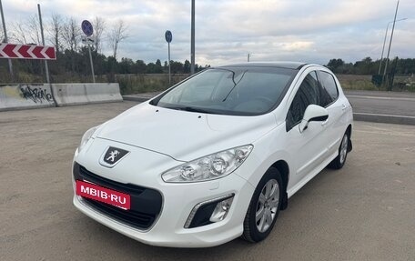 Peugeot 308 II, 2012 год, 649 000 рублей, 3 фотография