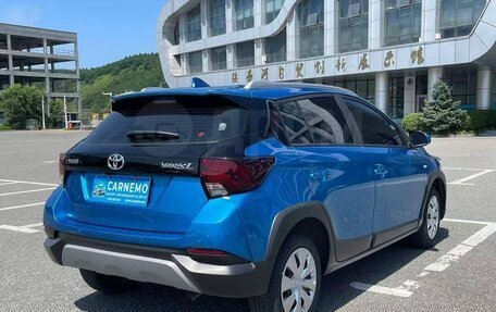 Toyota Yaris XP150 рестайлинг, 2022 год, 1 395 000 рублей, 5 фотография