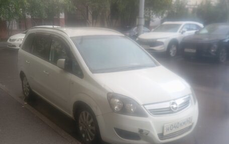Opel Zafira B, 2012 год, 200 000 рублей, 2 фотография