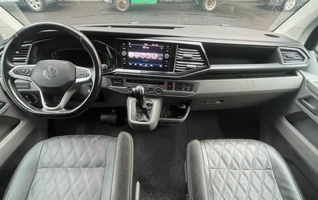 Volkswagen Caravelle T6 рестайлинг, 2021 год, 4 150 000 рублей, 6 фотография