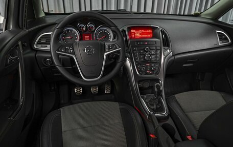 Opel Astra J, 2012 год, 750 111 рублей, 6 фотография