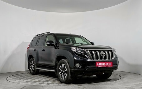 Toyota Land Cruiser Prado 150 рестайлинг 2, 2015 год, 2 990 000 рублей, 3 фотография