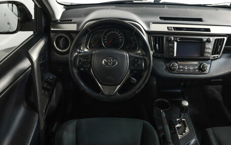 Toyota RAV4, 2013 год, 1 659 000 рублей, 10 фотография