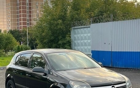 Opel Astra H, 2006 год, 400 000 рублей, 1 фотография