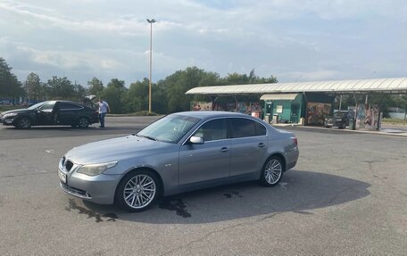 BMW 5 серия, 2005 год, 720 000 рублей, 1 фотография
