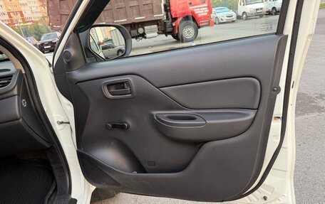 Mitsubishi L200 IV рестайлинг, 2021 год, 1 700 000 рублей, 7 фотография