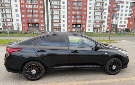 Hyundai Solaris II рестайлинг, 2018 год, 1 200 000 рублей, 4 фотография