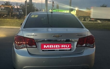 Chevrolet Cruze II, 2012 год, 640 000 рублей, 3 фотография