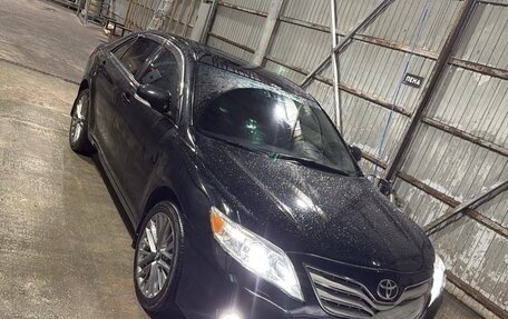 Toyota Camry, 2011 год, 1 150 000 рублей, 3 фотография