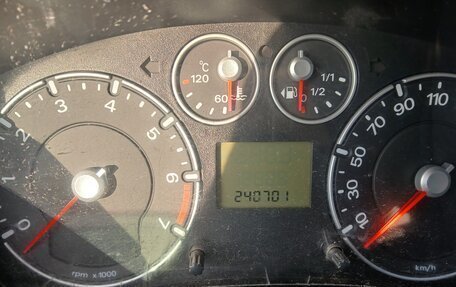 Ford Fiesta, 2007 год, 240 000 рублей, 11 фотография
