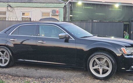 Chrysler 300C II, 2012 год, 1 500 000 рублей, 3 фотография