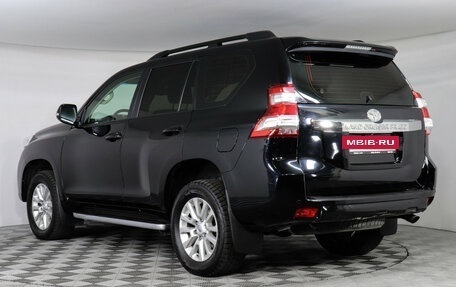 Toyota Land Cruiser Prado 150 рестайлинг 2, 2013 год, 3 597 000 рублей, 7 фотография