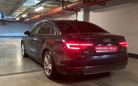Audi A4, 2018 год, 2 300 000 рублей, 3 фотография