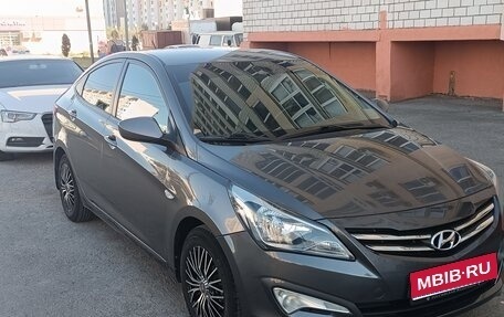 Hyundai Solaris II рестайлинг, 2014 год, 875 000 рублей, 1 фотография