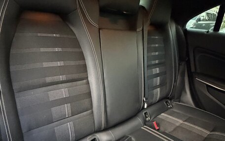 Mercedes-Benz CLA, 2018 год, 2 400 000 рублей, 18 фотография